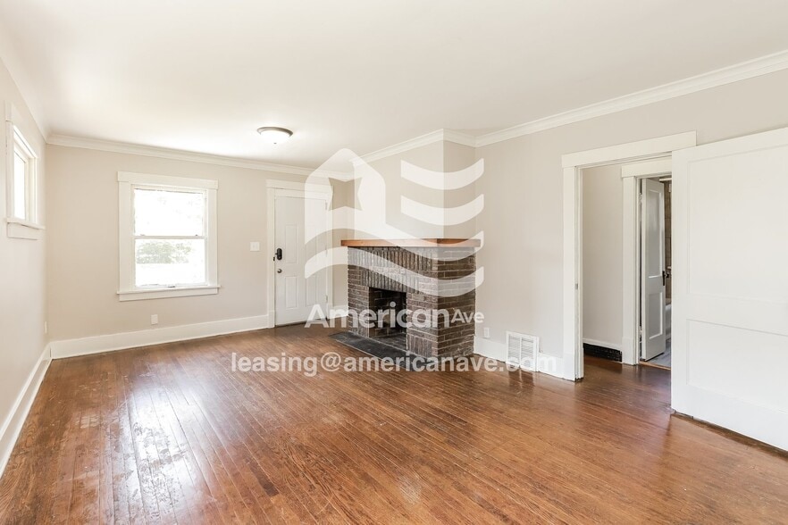 Building Photo - 5621 N 29th St
