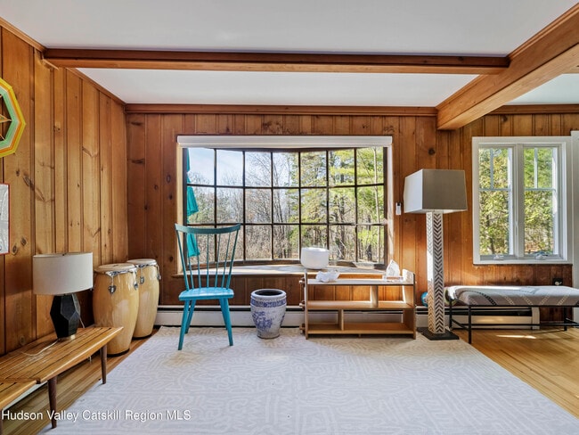 Building Photo - 20 Sherman Rd