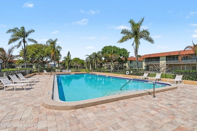 Building Photo - 201 St Lucie Ln