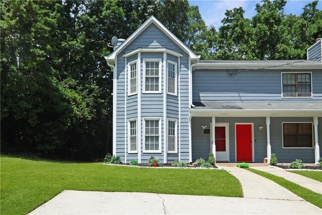 Building Photo - 4556 Coopers Creek Pl SE