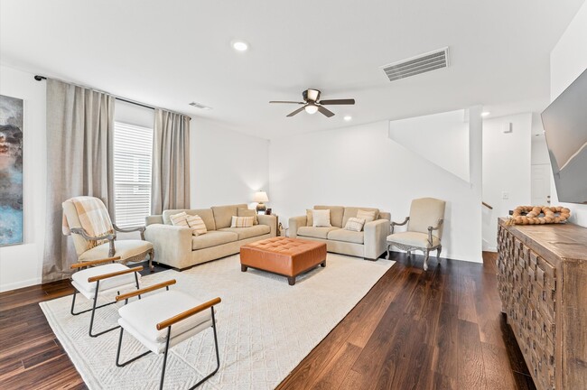 Building Photo - 17918 Baleage Ln