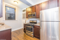 Building Photo - 1 Bed 1 Bath with IN UNIT LAUNDRY in Ander...