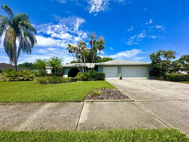 Building Photo - 2780 Landmark Dr