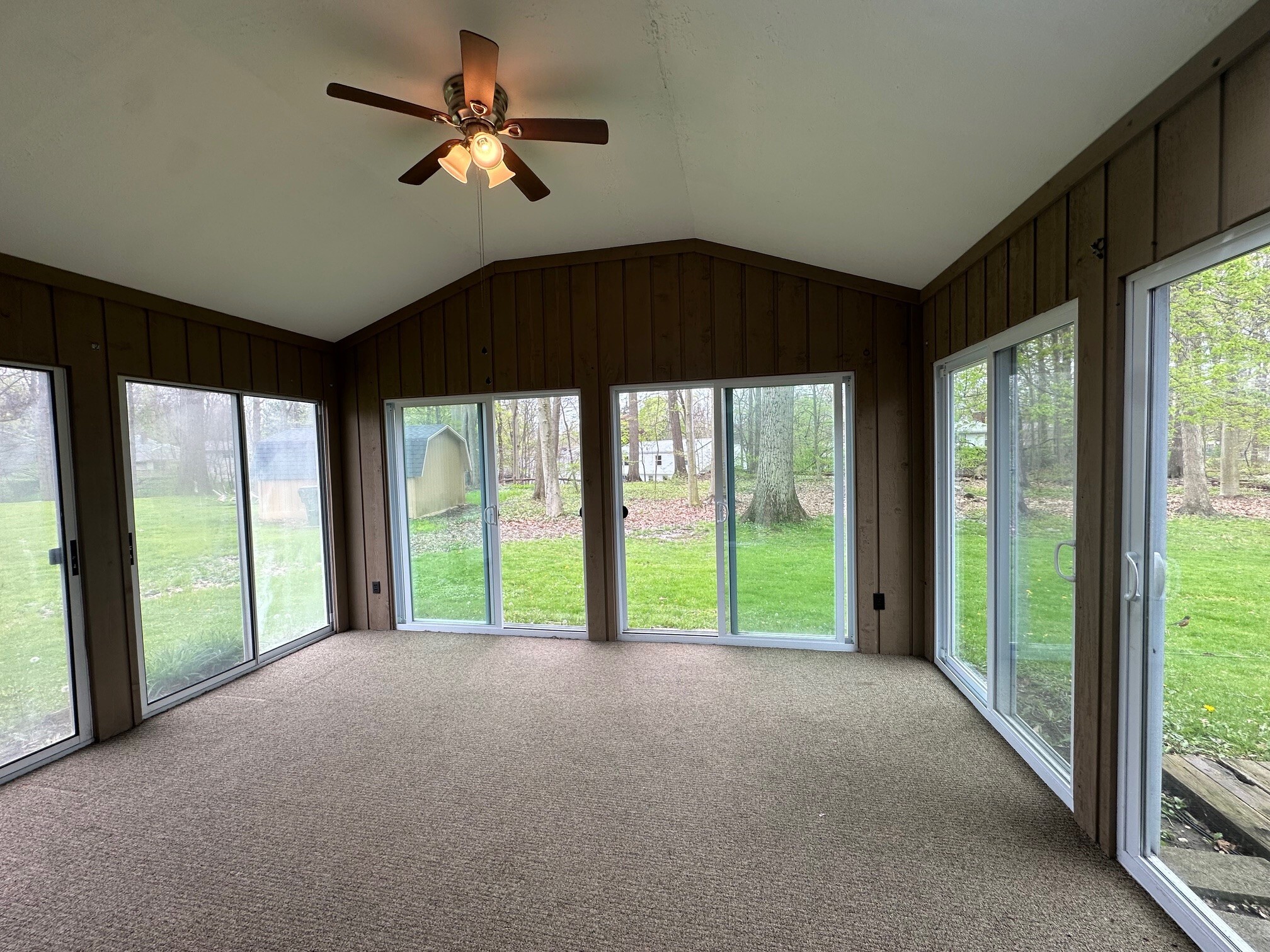 Building Photo - 1514 Robin Ln