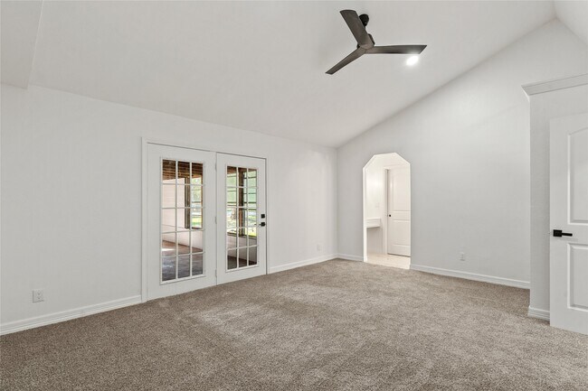 Building Photo - 5425 Jeffrey St