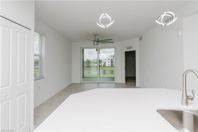 Building Photo - 18461 Copperhead Ct N