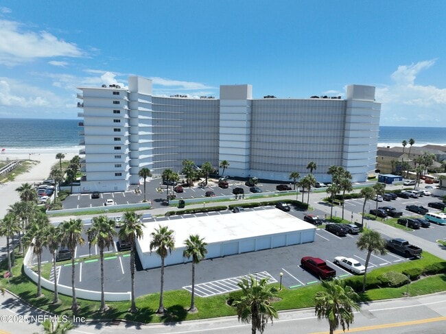 Building Photo - 1601 Ocean Dr S