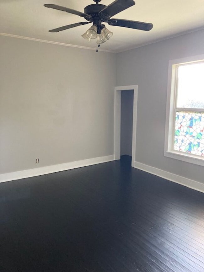 Building Photo - Gulfport 3 Bedroom