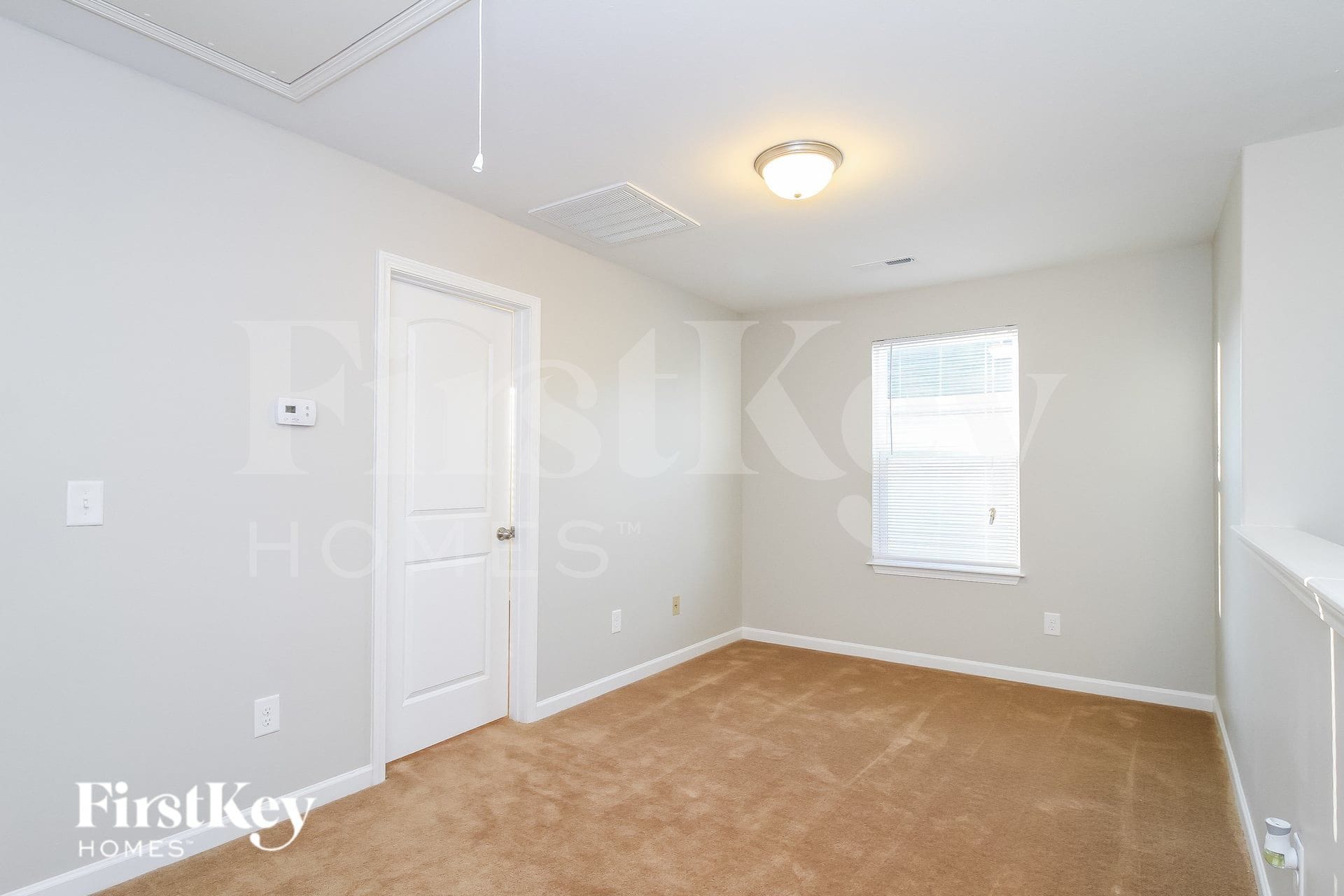 Building Photo - 4360 Oak Pointe Dr