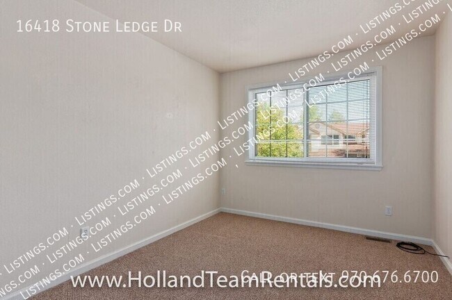 Building Photo - 16418 Stone Ledge Dr