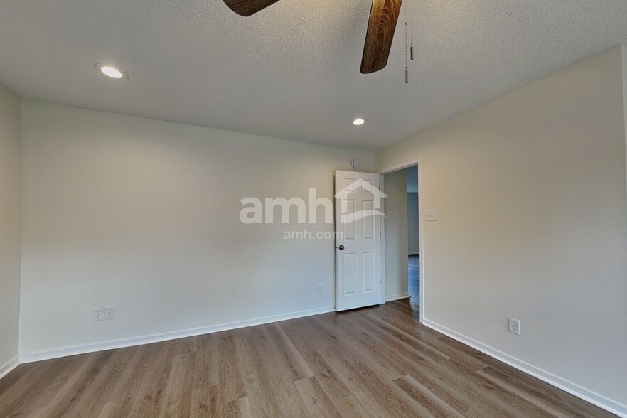 Building Photo - 9486 W Constellation Dr