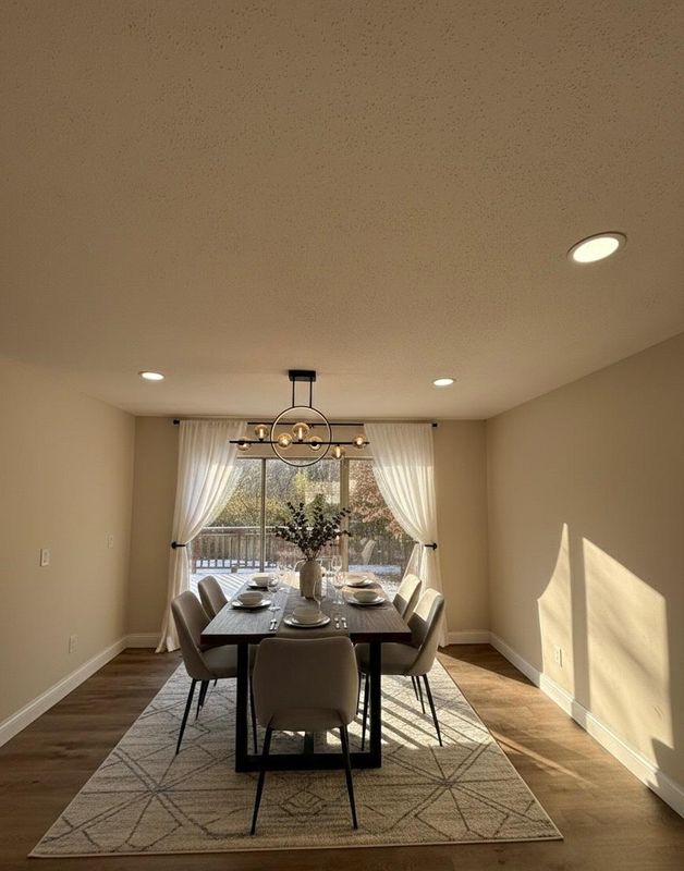 Building Photo - 1447 Pepperdine Ct