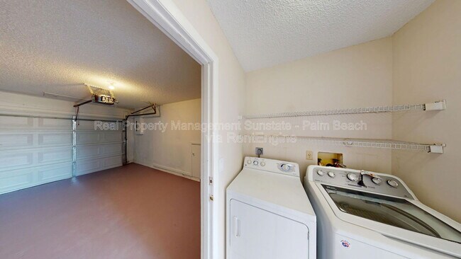 Building Photo - 140 Pheasant Run Blvd