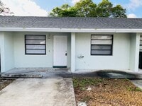 Building Photo - 2/1 FOR RENT in Ft. Pierce - Middle Unit - Triplex