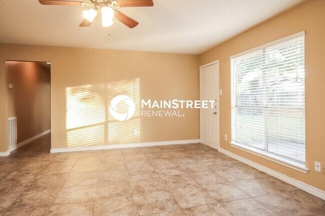 Building Photo - 3 Bedroom Pet-Friendly Home in Houston, TX...