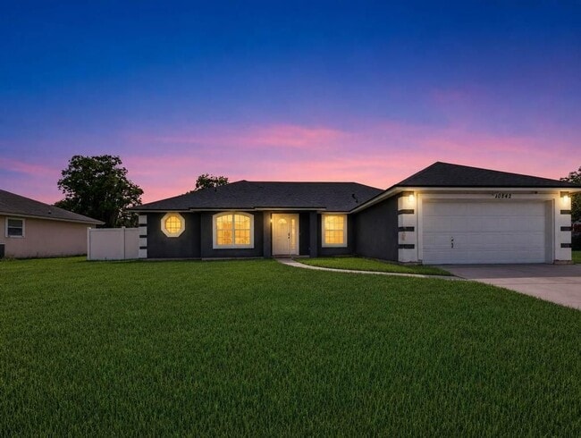Building Photo - 10842 Lydia Estates Dr