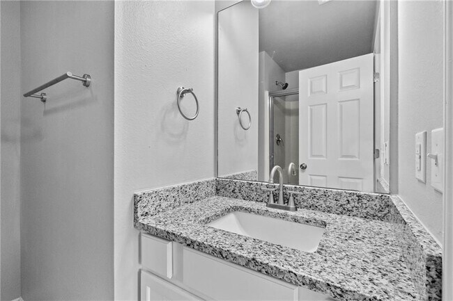 Building Photo - 1667 Evening Shade Dr