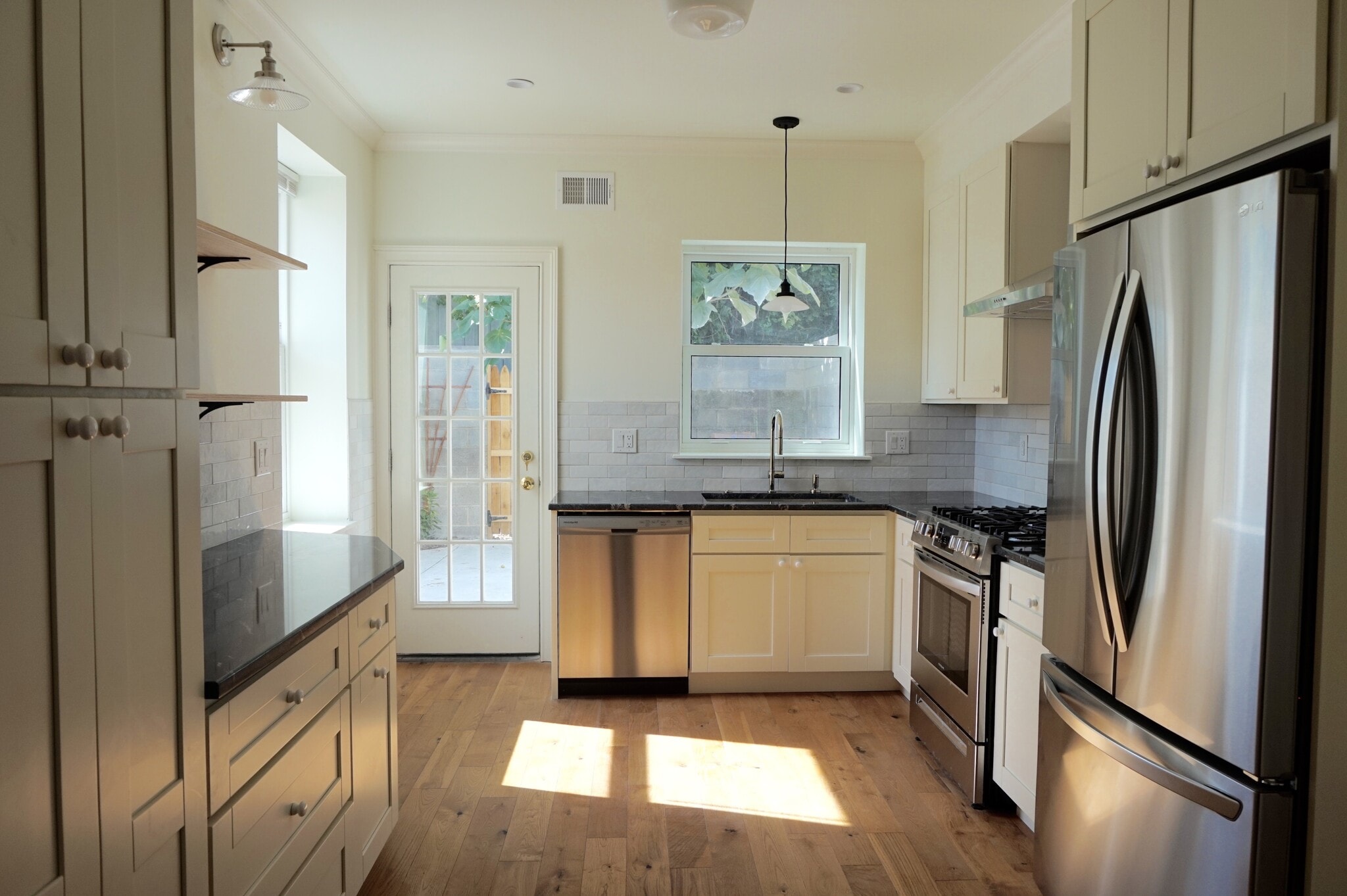 Kitchen - 1138 S 24th St