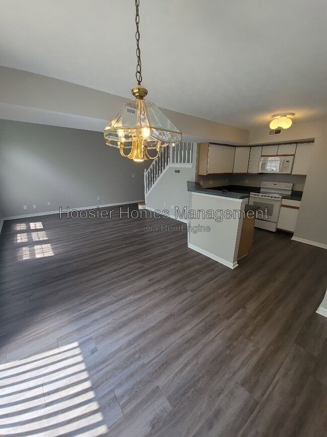 Building Photo - 1563 Brookfield Cir