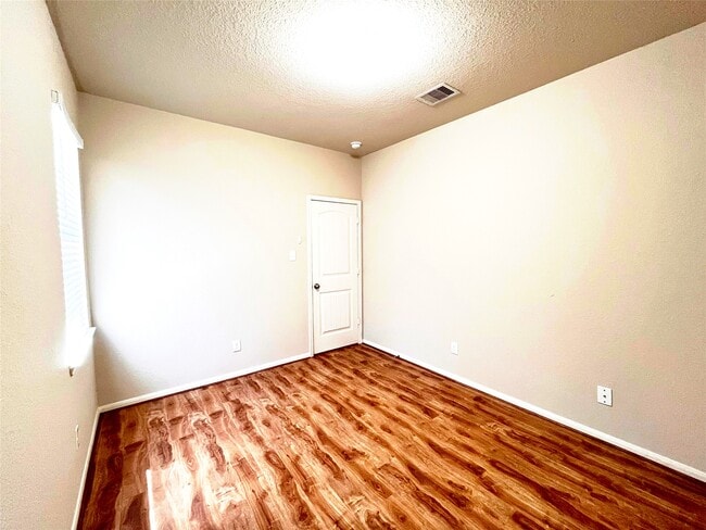 Building Photo - 20330 Pine Water Ln