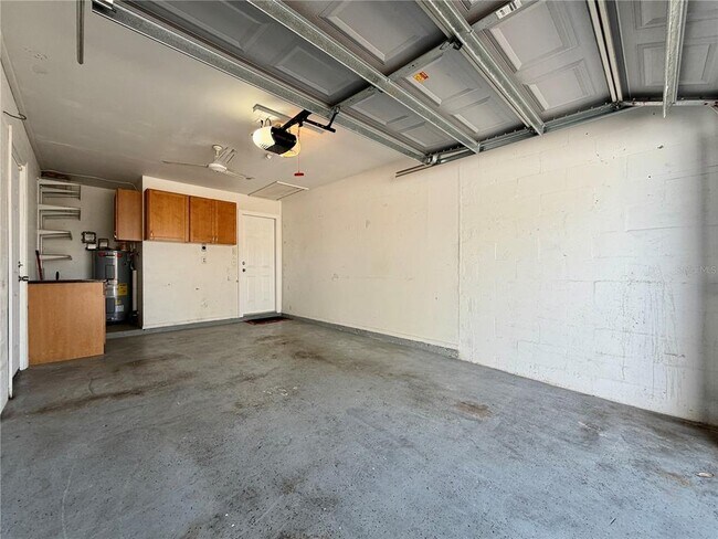 Building Photo - 510 81st Ave N