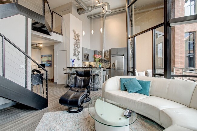 Building Photo - Heart of Old Town!!  Lofted Furnished Rental.  2 Parking Spots. Modern Living Resort!!  Front doo...