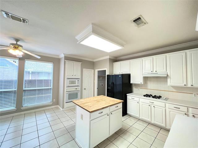 Building Photo - 403 Misty Meadow Dr