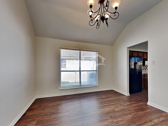 Building Photo - 2814 Cheshire Way