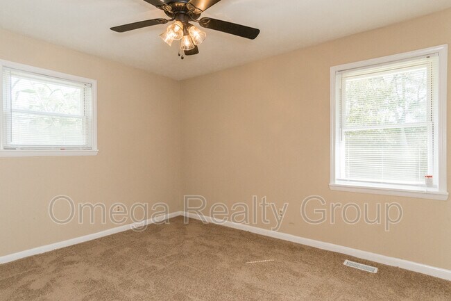 Building Photo - 2600 Fitzgerald Rd