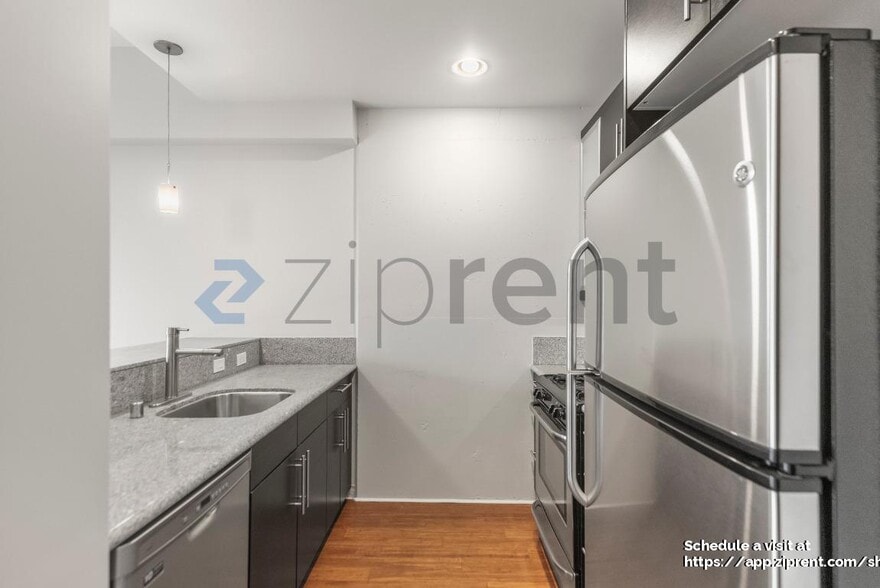 Building Photo - 428 Alice St