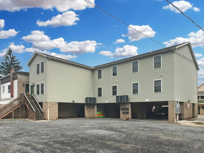 Building Photo - 253-257 Main Street