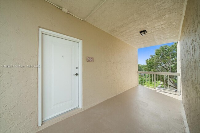 Building Photo - 7920 Camino Real