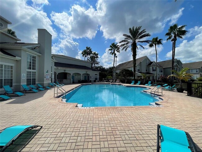Building Photo - 9093 Lee Vista Blvd