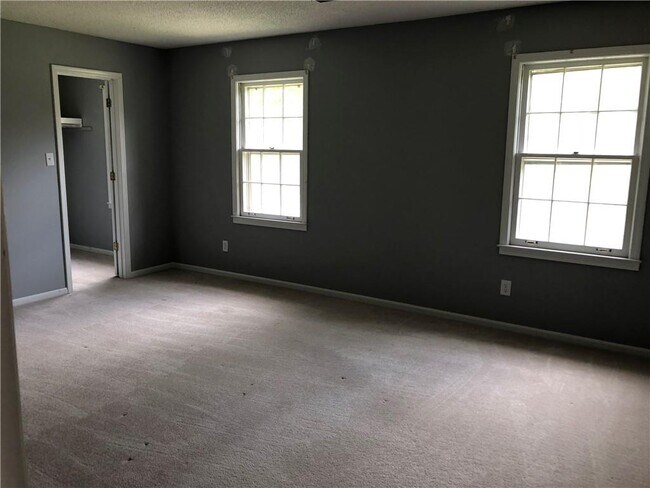 Building Photo - 1159 Aurora Ct