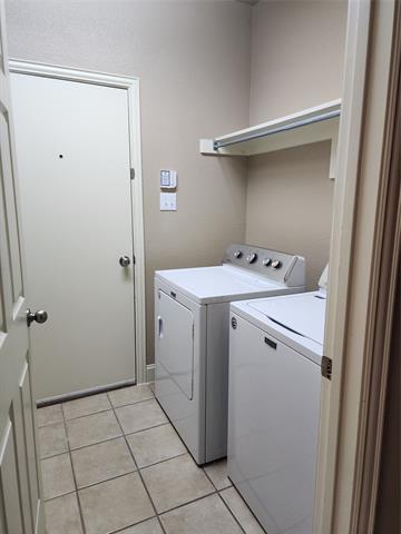 Building Photo - 10415 Mateo Trail