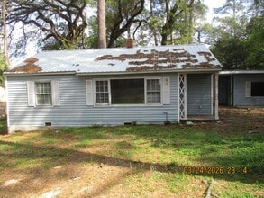 Building Photo - 1405 11th Ave