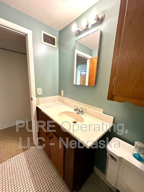 Building Photo - 1817 N 78th St