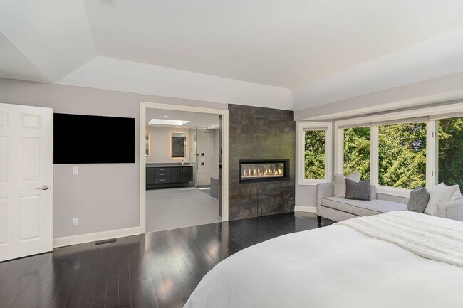 Building Photo - 4Bd/3.5Ba Issaquah Home