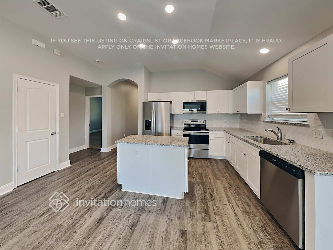 Building Photo - 509 Sandy Ln