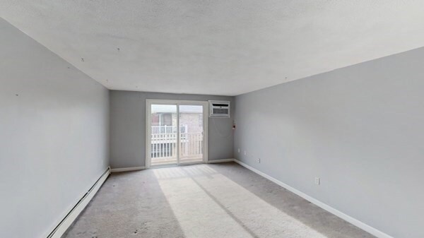 Building Photo - 18 Kenmar Dr