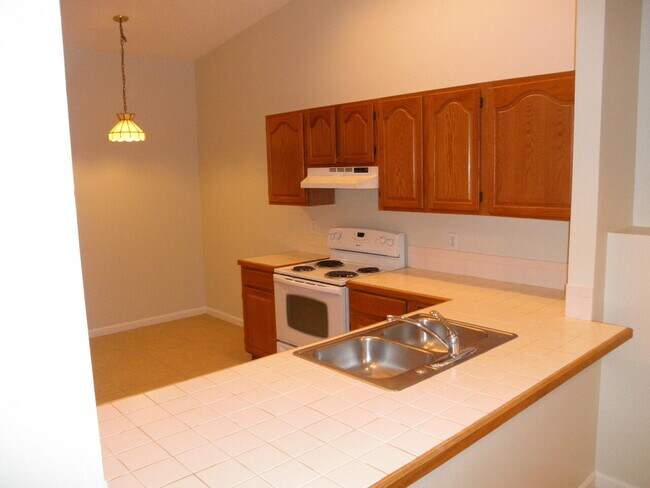 Building Photo - 13708 Lavender Ln