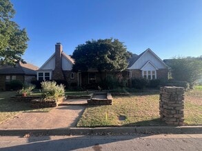 Building Photo - 7824 Cardinal Ct