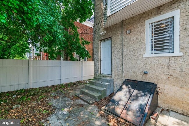 Building Photo - 50 E Tulpehocken St
