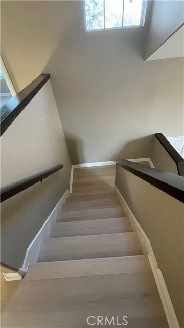 Building Photo - 26 Reata