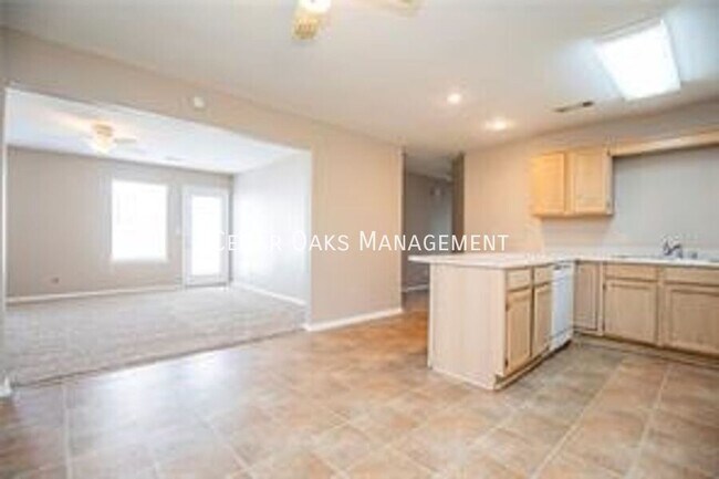 Building Photo - 172 Killdeer Dr