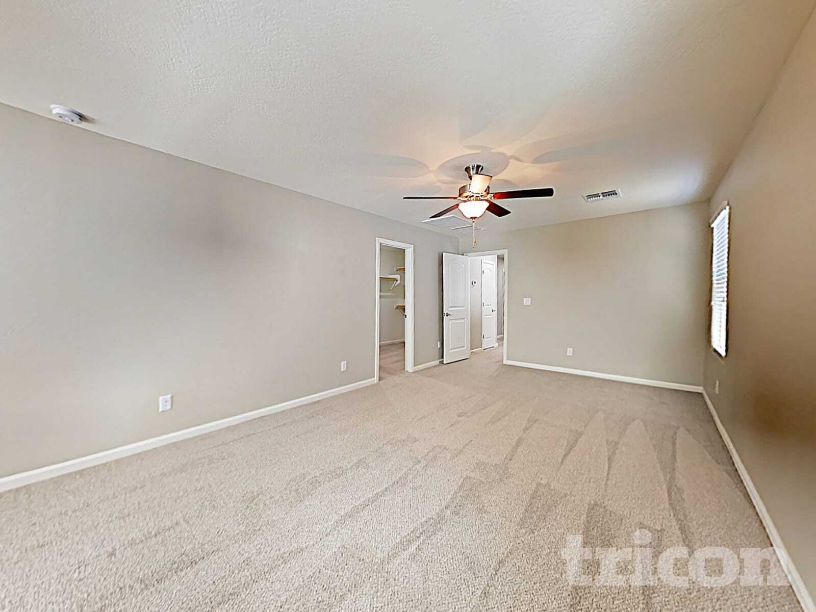 Building Photo - 12541 W Hummingbird Terrace