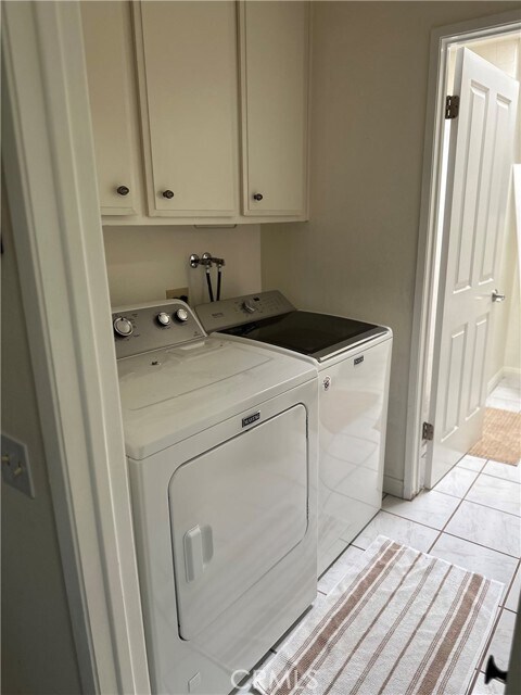 Building Photo - 27441 Avenida Larga