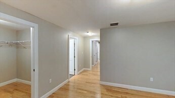 Building Photo - 53 Vine St