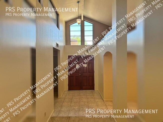 Building Photo - 2363 W Comstock Dr