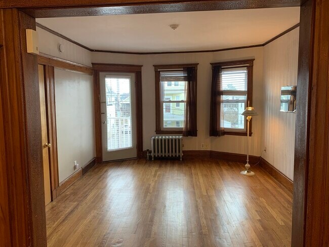 Primary Photo - 15 Chauncey St
